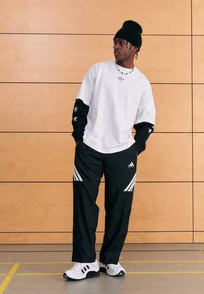 کتونی اورجینال آدیداس مدل adidas Originals Megaride O1 trainers