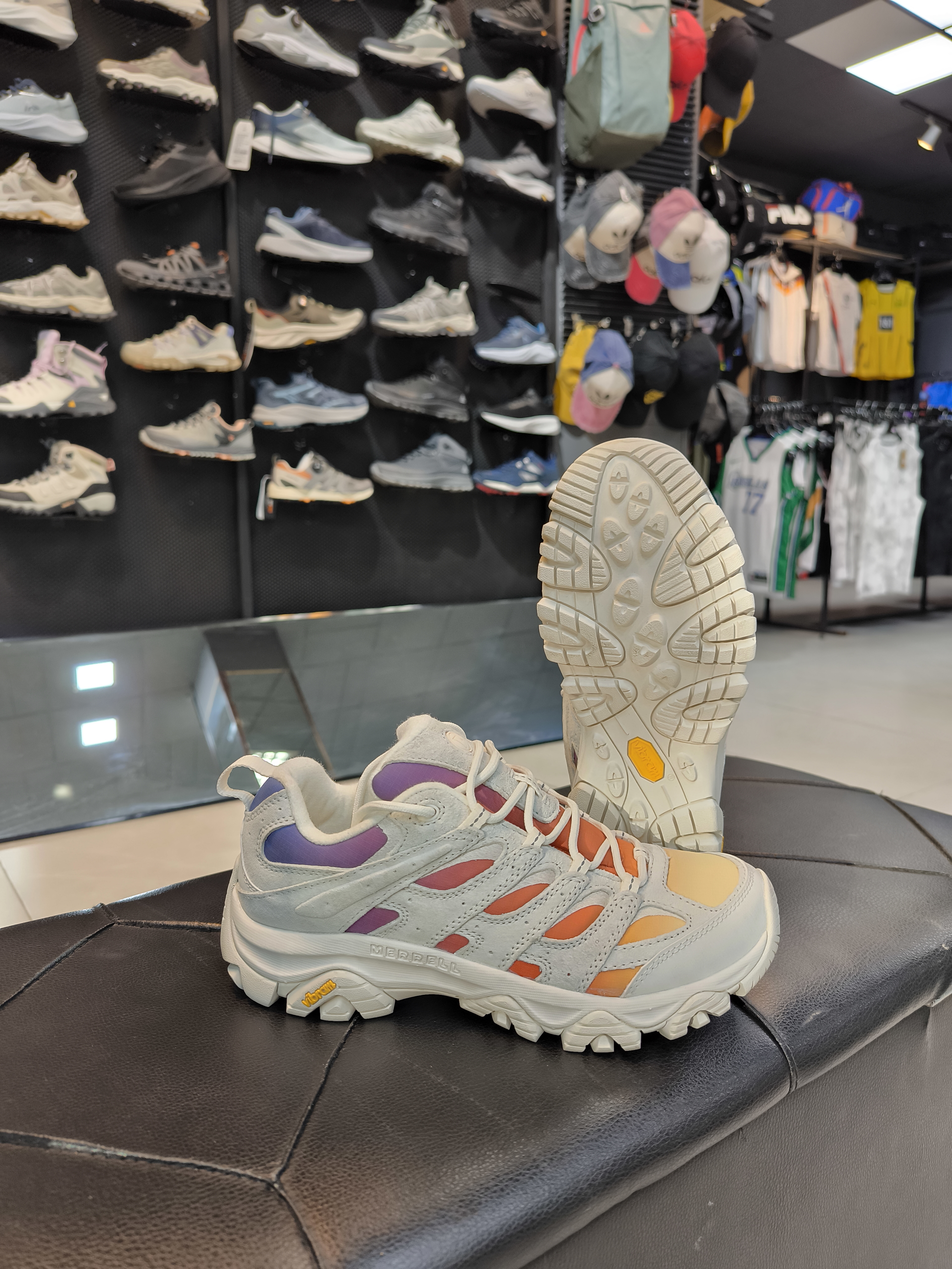 کتونی اورجینال مرل merrell